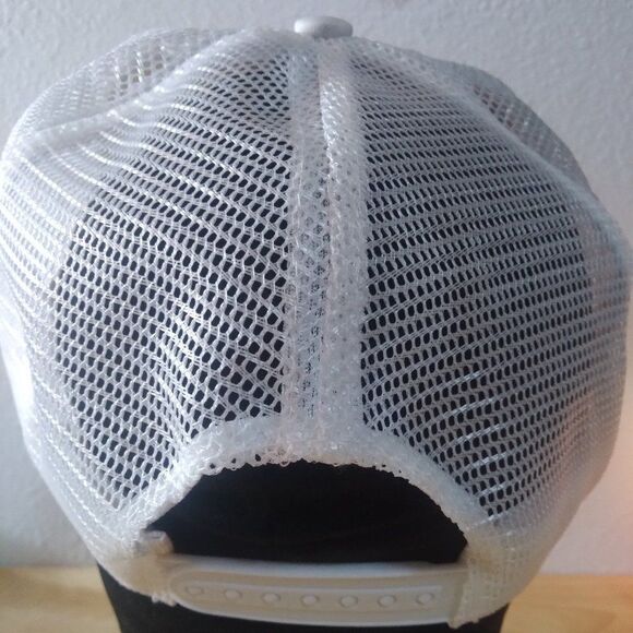 Deadstock Vintage Fitzgerald's Casino/Hotel Las Vegas Snap Back Trucker Hat - Picture 5 of 8